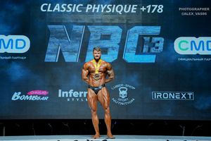CLASSIC PHYSIQUE +178
